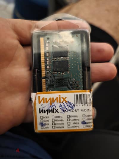 رام لابتوب نوعها  سامسونج 8 جيجا ddr4  SAMSUNG Ram ddr4  8 giga