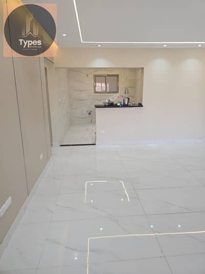 Apartment for sale, 174 sq m, immediate occupancy. Features include an elevator, a prime location, and ultra-super-lux finishing in Al Khamael Compoun