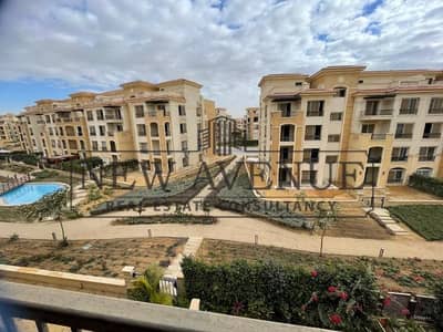 شقة للبيع بمقدم 20% بفيو مفتوح على جاردن في ستون ريزيدنس التجمع بالقرب من الجامعة الأمريكية من شركة PRE استلام فوري Stone Residence New Cairo