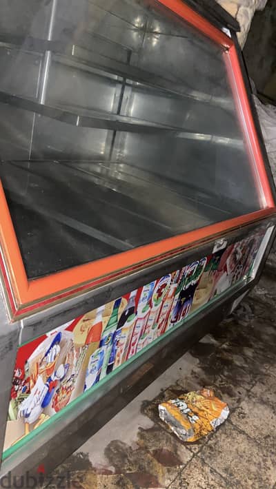 تلاجه عرض جبن متر ونص