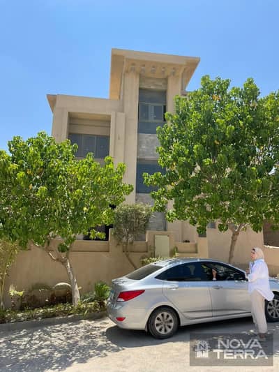 فيلا مستقلة للبيع في كمبوند جوبيل، الشيخ زايد.
