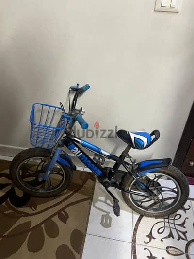 عجلة أطفال AIMARI مقاس 16 بوصة بحالة جيدة + سلة ورفار