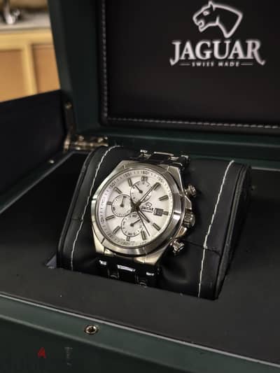 ساعة چاجوار سويسرية أصلية Jaguar Executive J665 Chronograph