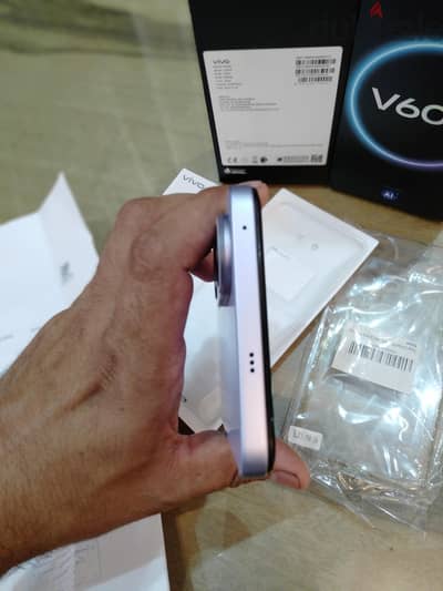 فيفو V60