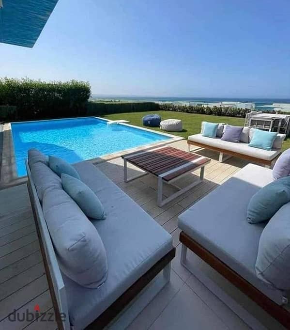 فيلا ستاند الون للبيع في هايسندا ويست - Hacienda West الساحل الشمالي راس الحكمه استلام فوري