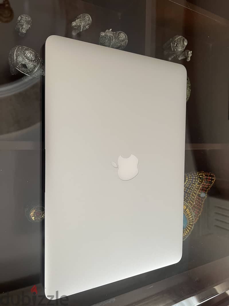 MacBook Air Like New 3