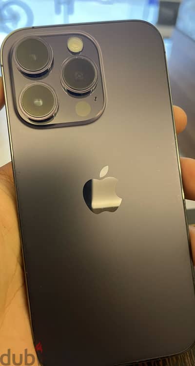IPhone 14 Pro كسر زيرو بحاله ممتازه متفتحش