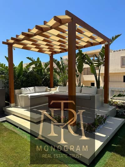 **For sale** Hacienda White Junior Chalet  Ground 3 master bedrooms Reception Luxurious finishing