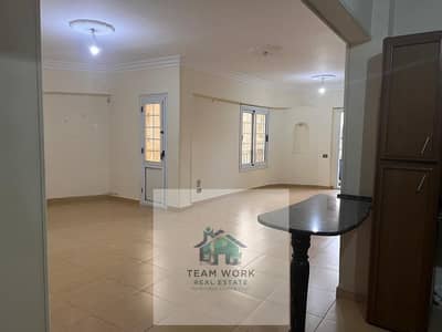 شقة للبيع الشيخ زايد الحي السابع موقع مميز بسعر لقطة جدا Apartment for sale in Sheikh Zayed, 7th District, prime location, at a very bargain price