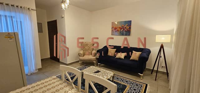 شقة مفروشة للايجار فى بريفادو تشطيب سوبر لوكس موقع مميز