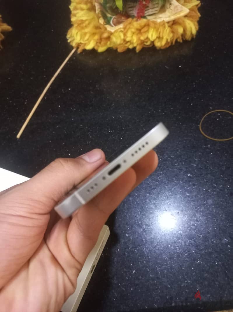 Apple - iPhone 12 1