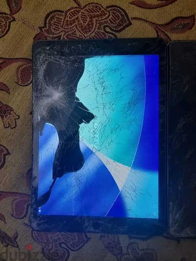 ipad th ٩