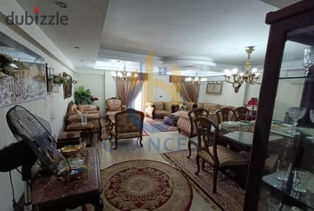 شقة للبيع في  كمبوند البارون سيتي -دائري المعادي - بتشطيب سوبر لوكس - فيو على جاردن