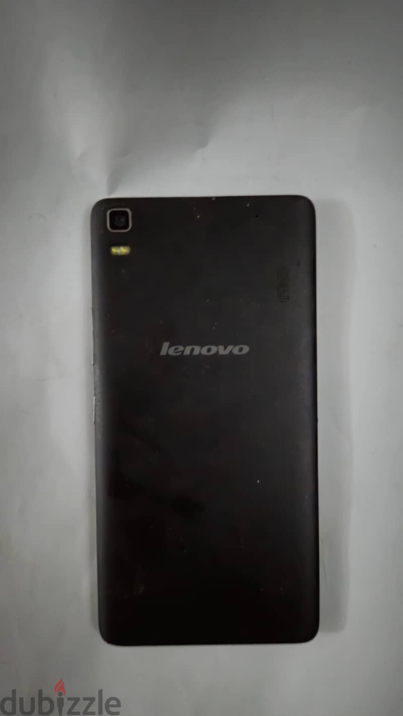 Lenovo A7000 Plus 1
