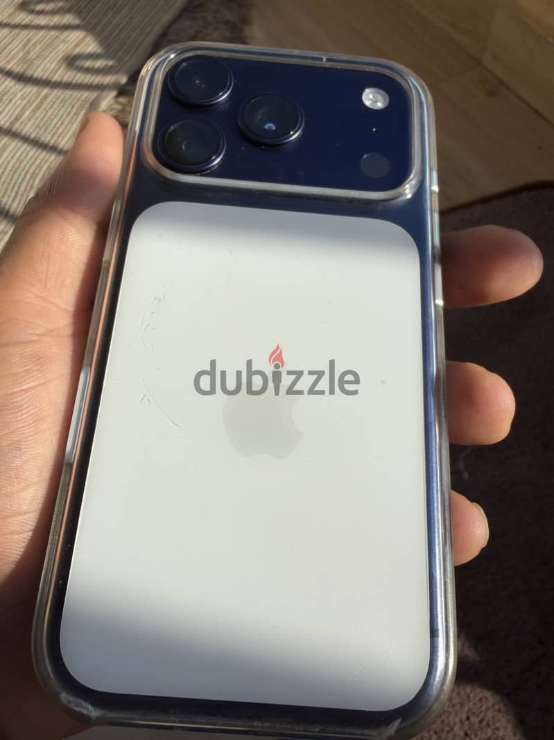 Apple - iPhone 17 Pro 1