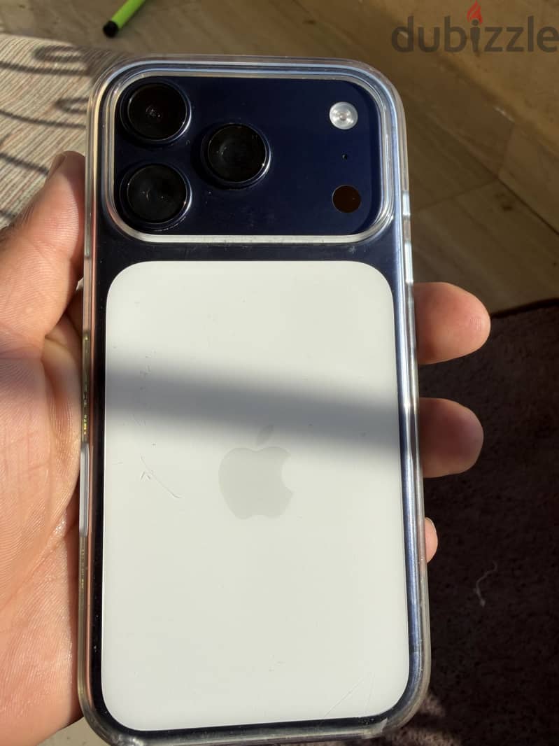 Apple - iPhone 17 Pro 11