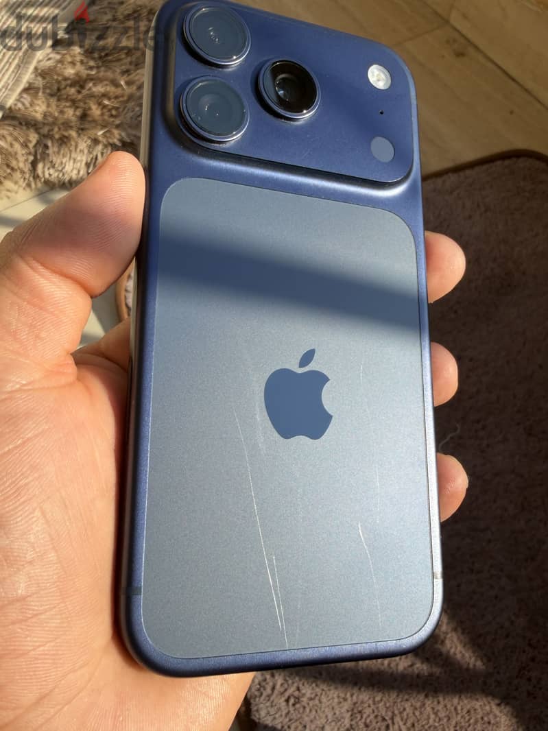 Apple - iPhone 17 Pro 13