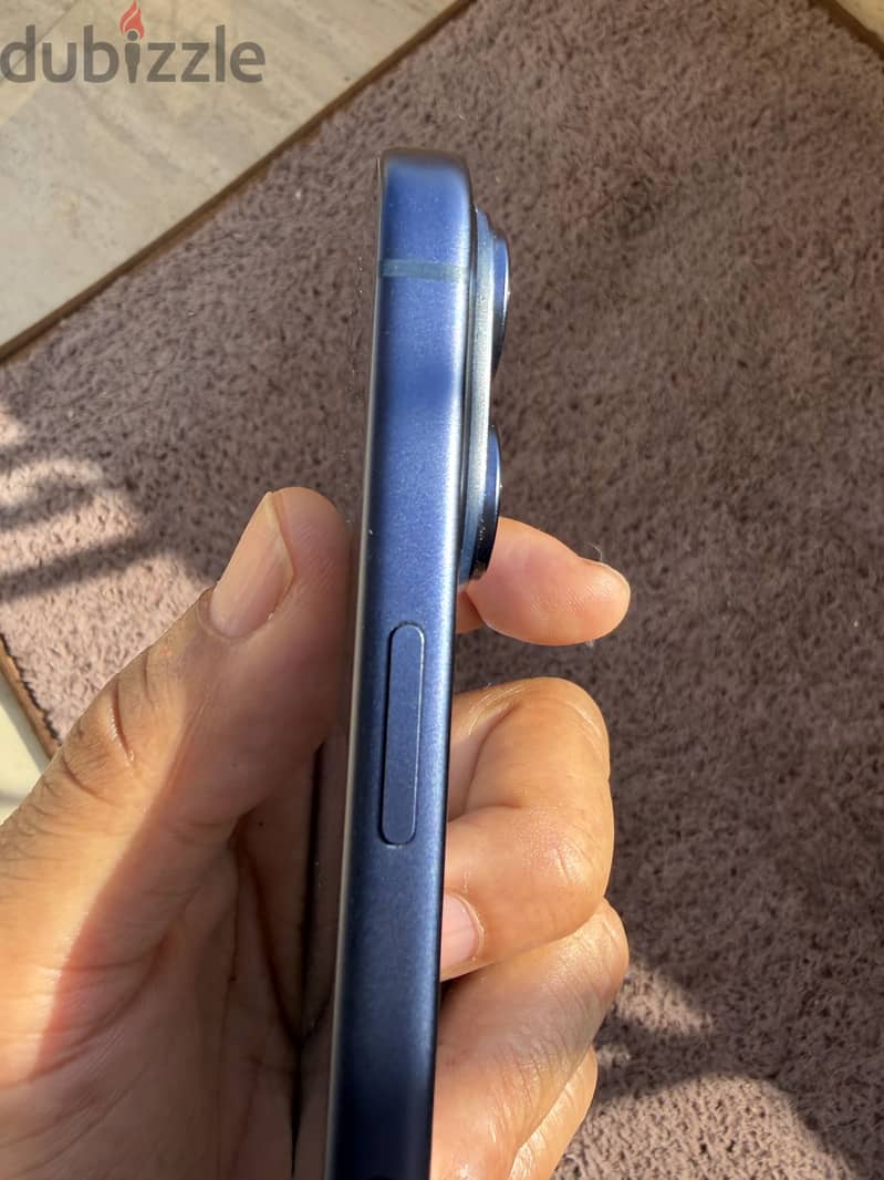 Apple - iPhone 17 Pro 15