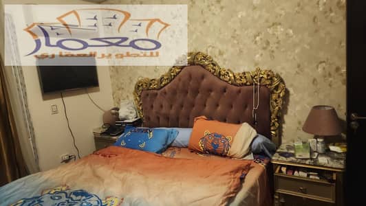 فرصه للسكن او الاستثمار شقة للبيه مميزة جدا مدينتى مساحه 90متر دور ارضى
