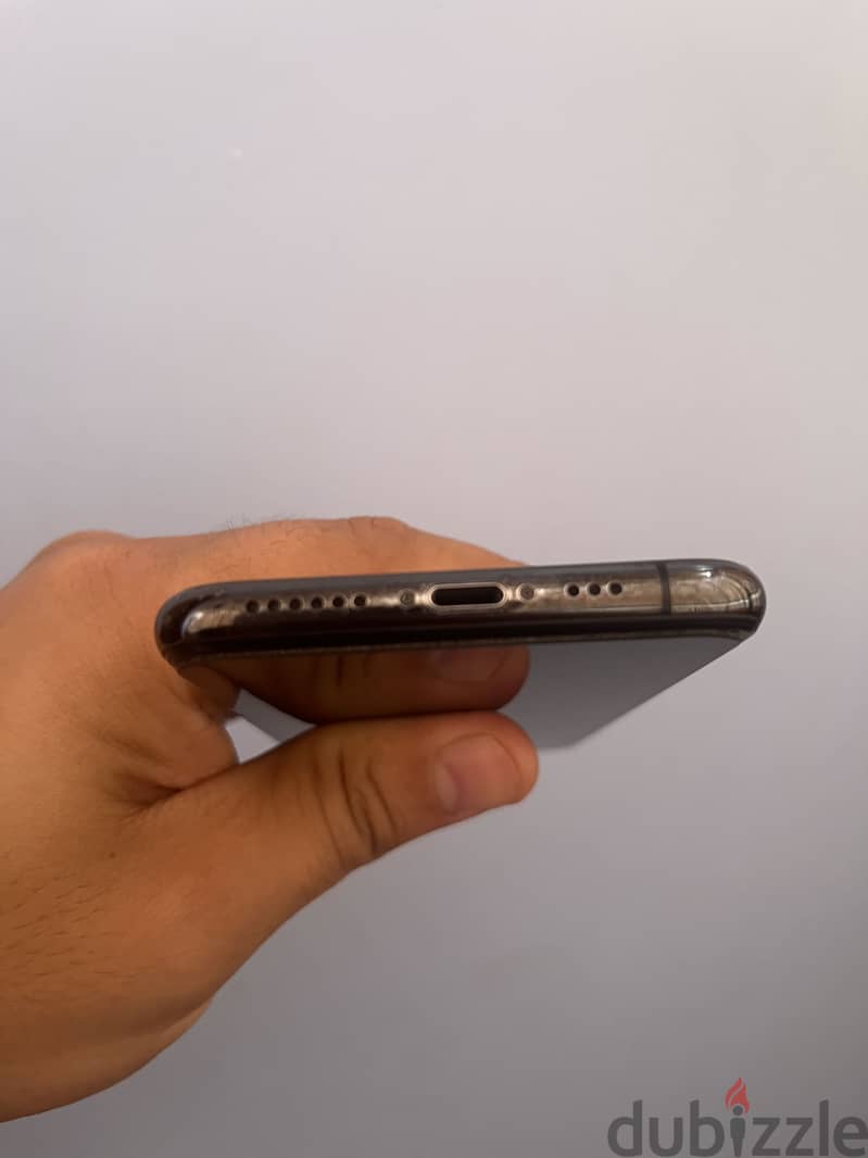Apple - iPhone XS 6