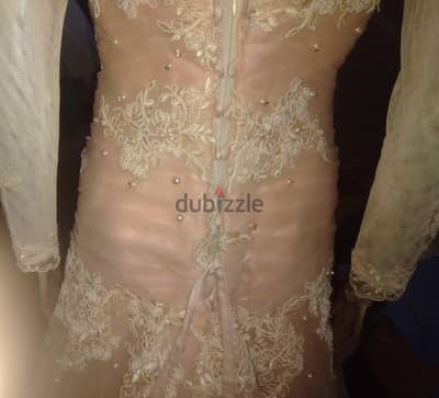 فستان خطوبه استعمال مرة