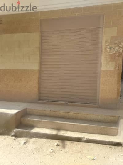 بابين محلات حديد محمل وبحالة ممتازة