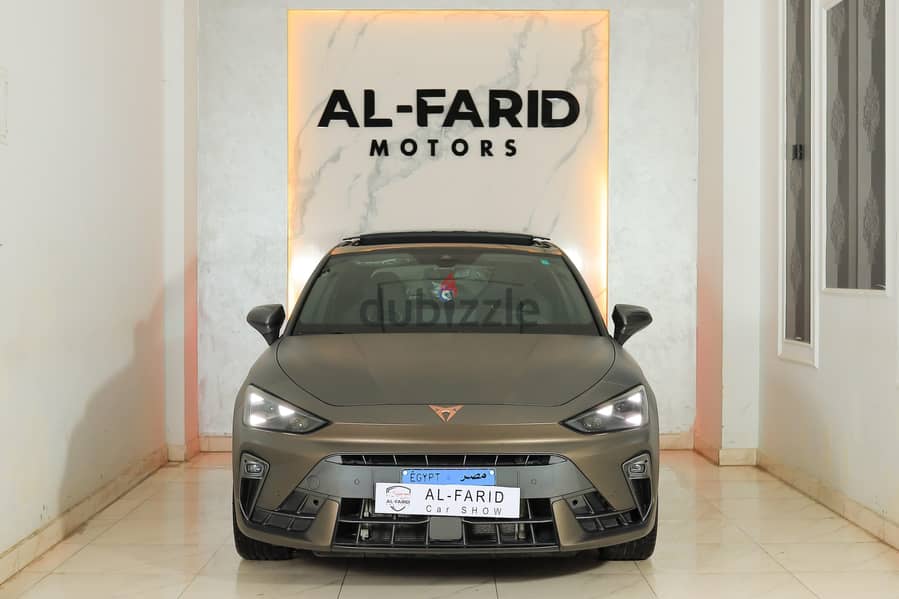 كوبرا ليون 2025