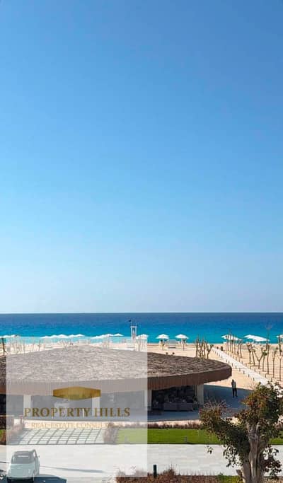 Ground floor chalet with garden for sale, sea view, fully finished, located next to La Vista