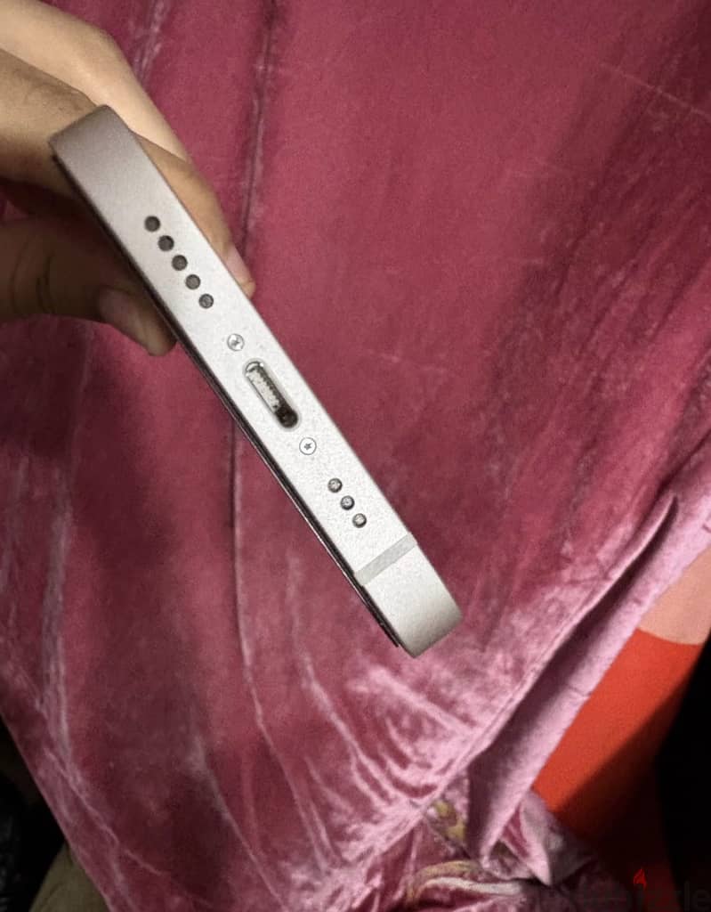 Apple - iPhone 13 2