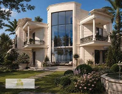 Standalone villa for sale with a 25% discount, next to the new monorail station and in a compound with ministerial approval.