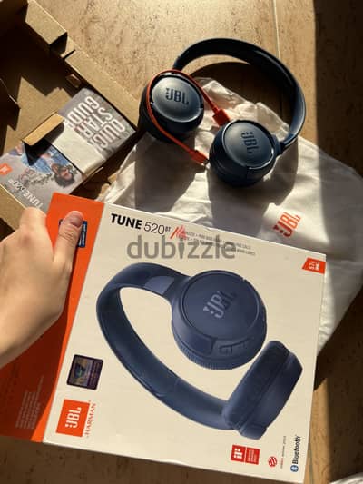سماعة JBL Tune 520BT كحلي - بحالة الزيرو