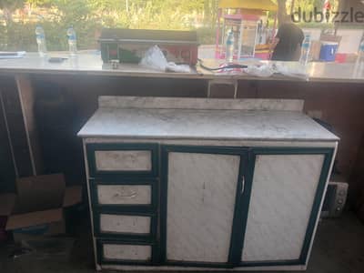 مطبخ الوميتال قطعتين بالرخامه بسعر ممتاز
