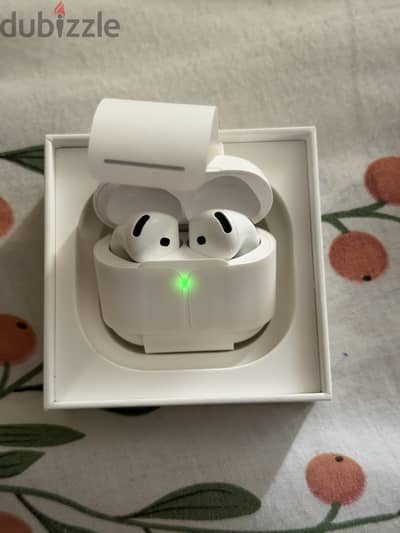 AirPods 4