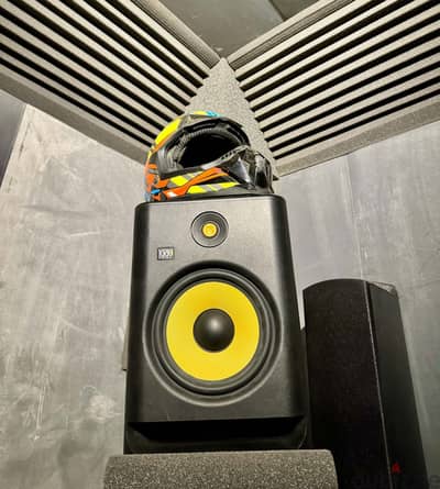 سماعتين KRK Rokit G4 8 Inch للبيع