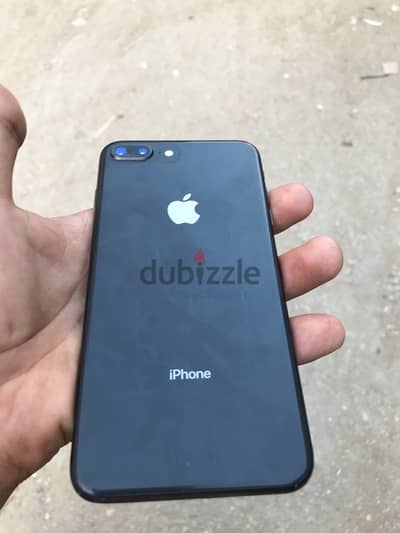 iPhone 8 Plus