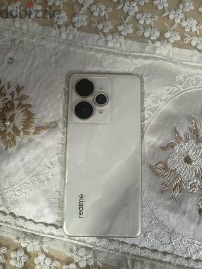 ريلمى 15 برو