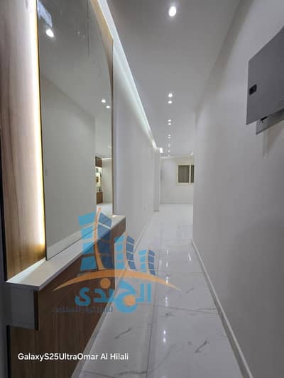 For sale in Al-Ahram Gardens, a side sea apartment of 100 square meters with excellent loading, very close to the third gate and next to all services. The third floor, distinguished with excellent finishing.
