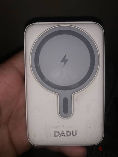 باور بانك dadu 4 كابلات و شحن wireless