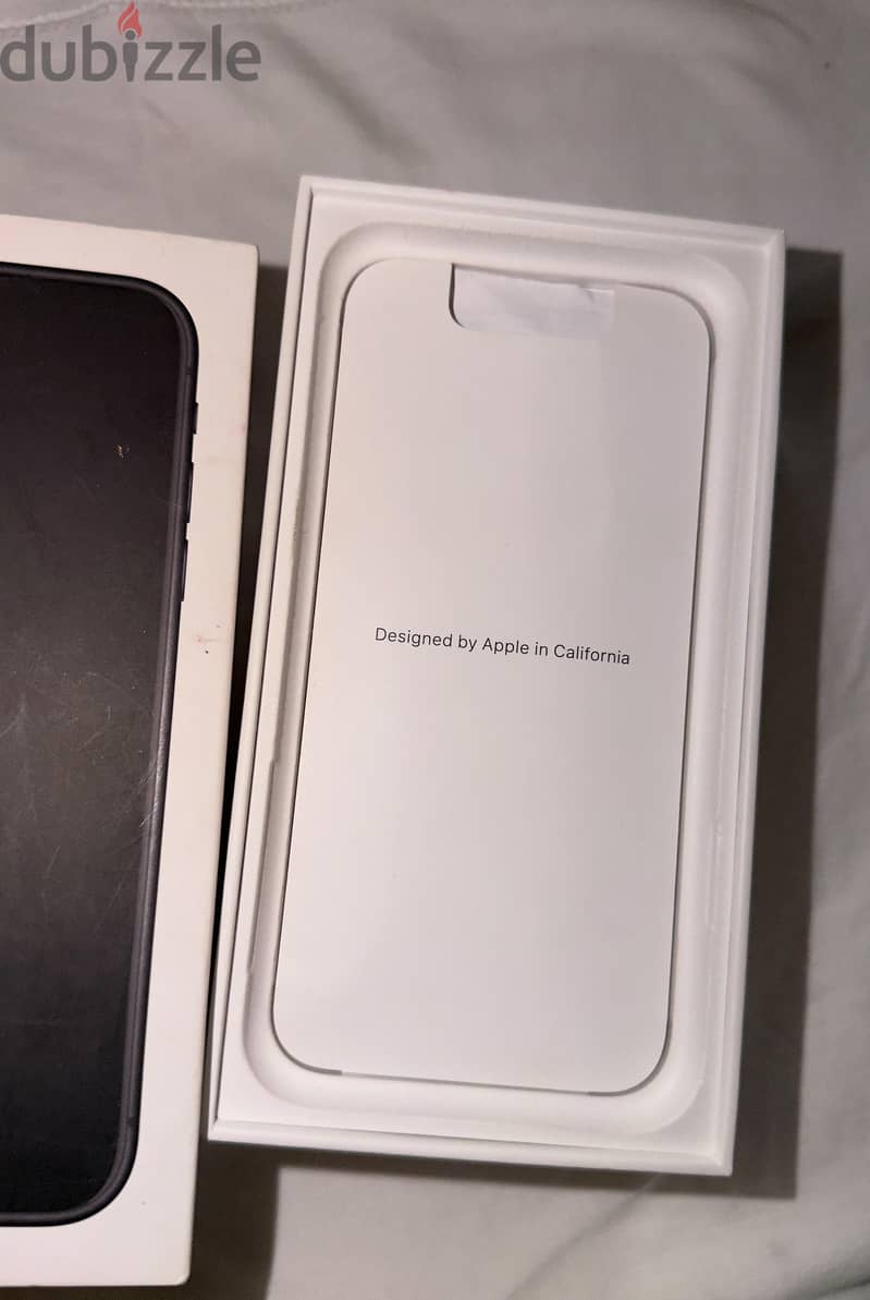 Apple - iPhone 11 3