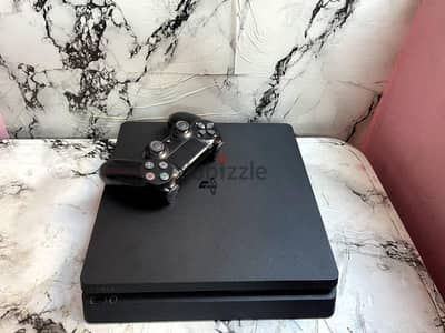 بلايستيشن 4 سليم مساحة 1TB متهكر  كسر زيرو+14 لعبة ديجيتال