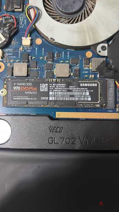 Samsung 250 GB NVME M. 2 هارد ٢٥٠ جيجا لابتوب