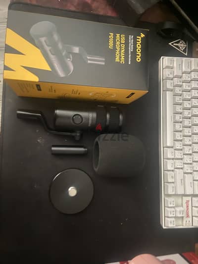 Gaming microphone mono