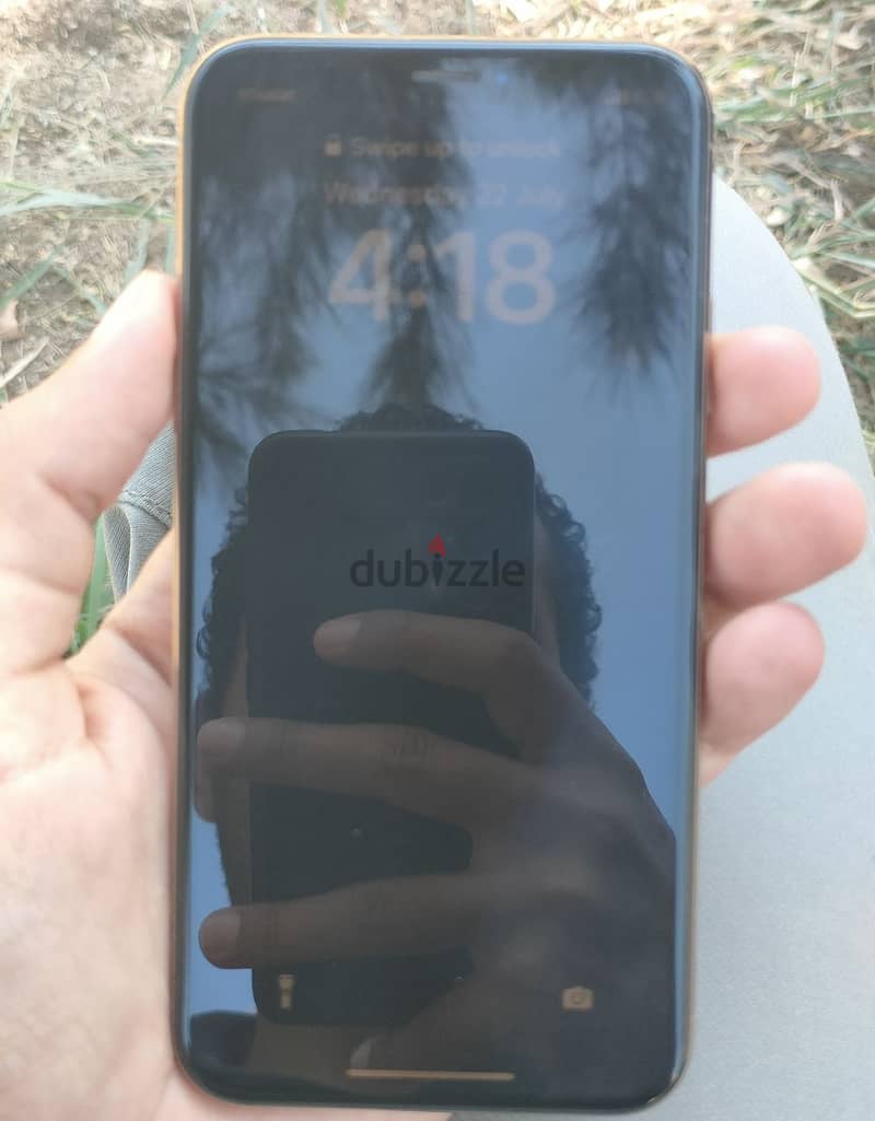 Apple - iPhone XS 1