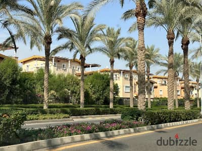 شقه للبيع في هايد بارك التجمع غرفتين في اجدد مرحله جرينز علي التسعين الجنوبي