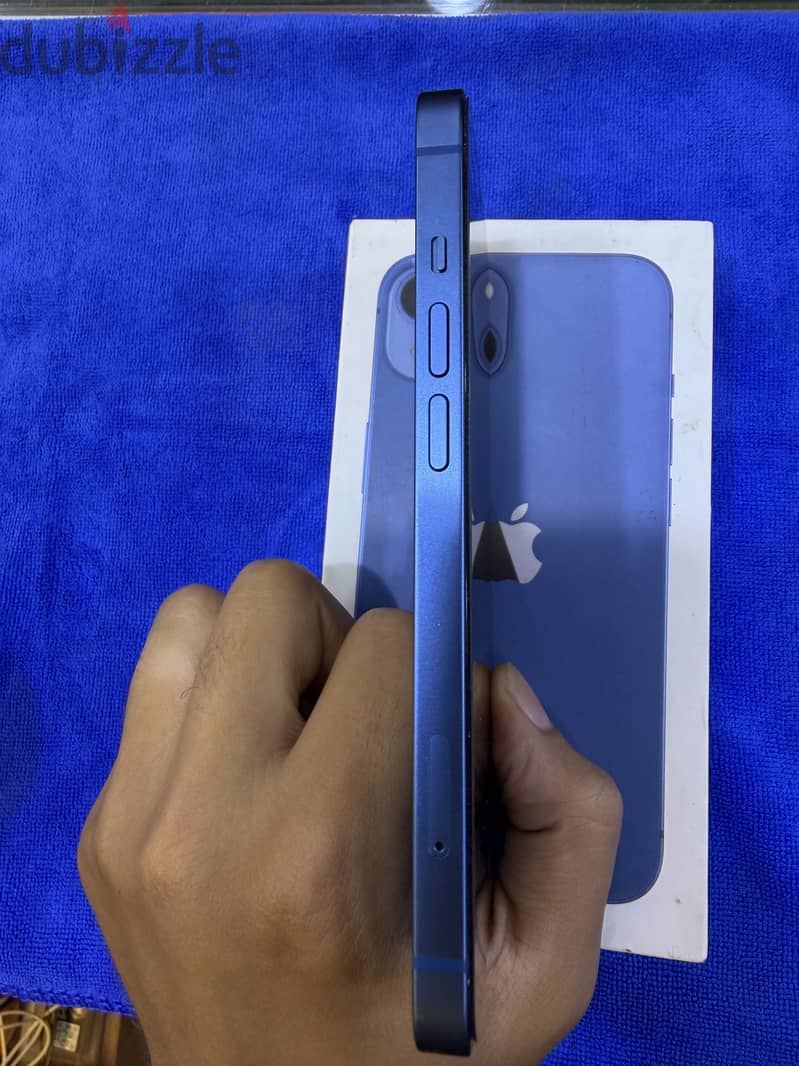 آبل - آيفون 13 4