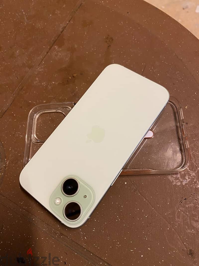 Apple - iPhone 15 4