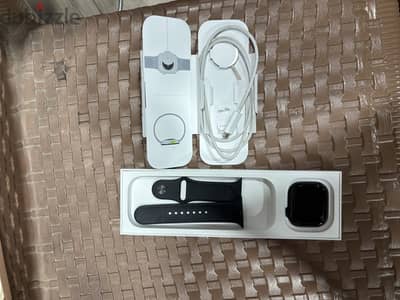 Apple Watches series 11  استخدام شهر جديدة