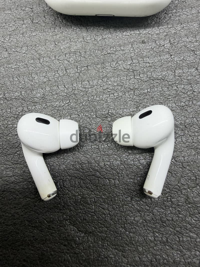 AirPods Pro 2 3