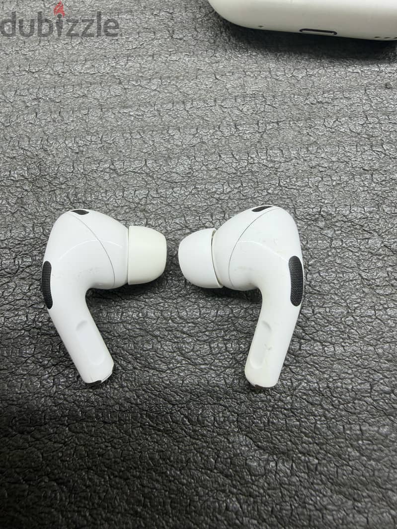 AirPods Pro 2 4