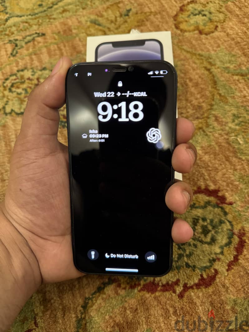 آبل - آيفون 12 3